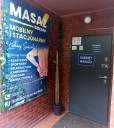 Zdjęcie przedstawia wejście do gabinetu masażu.